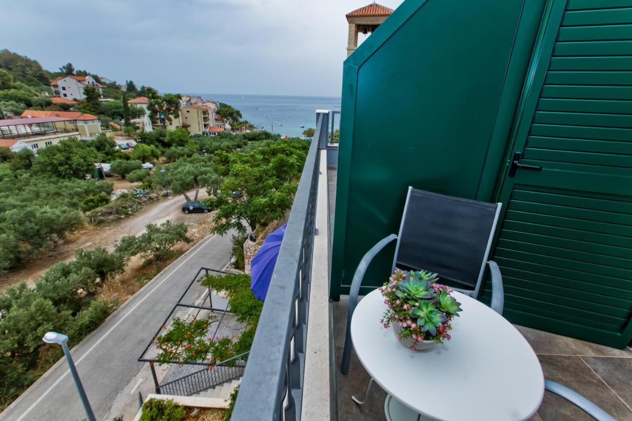 Apartma Maslina *