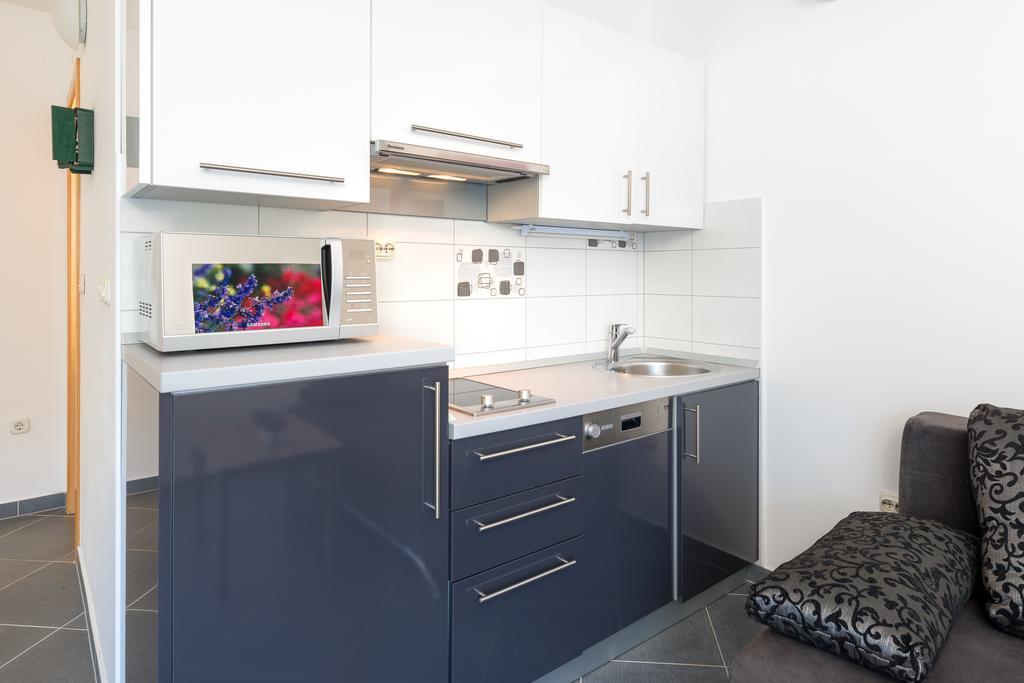 Apartma Maslina *